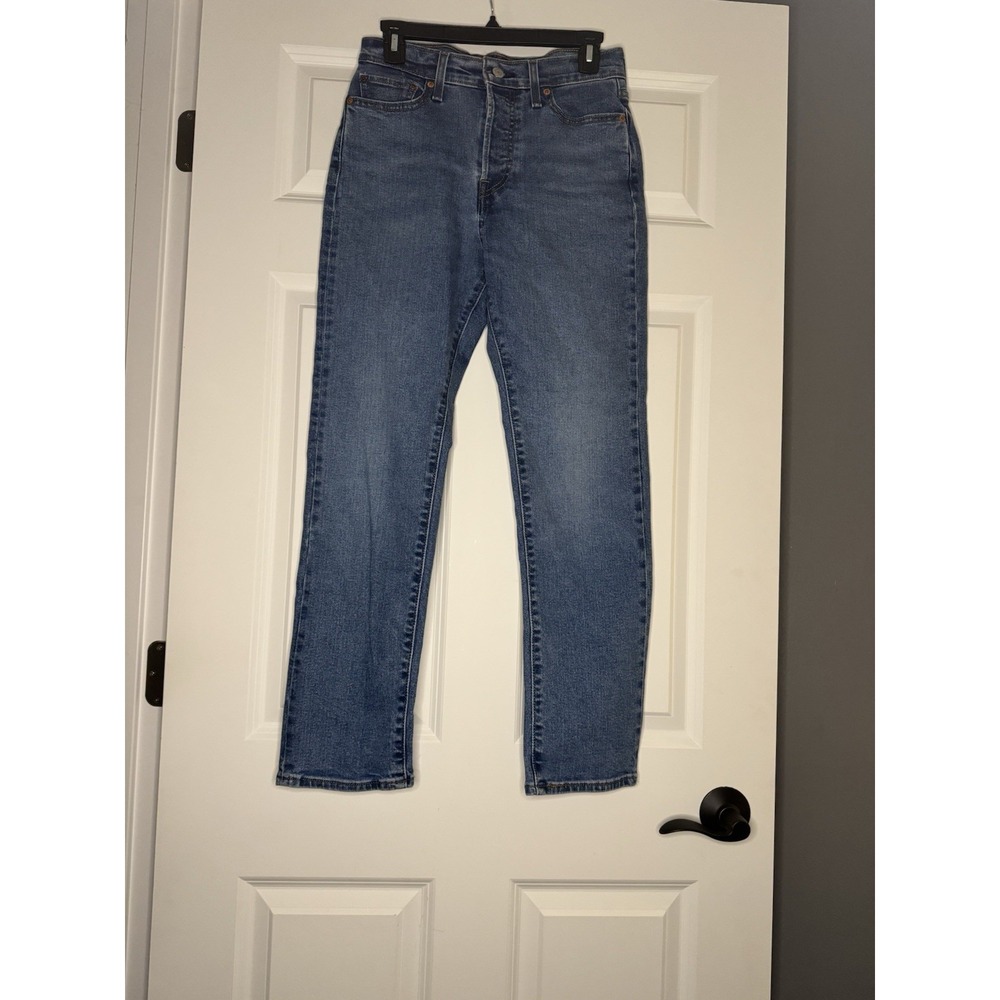 Levi Strauss Wedgie Straight Med Wash 28 Five Button